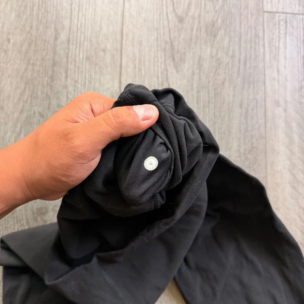 Lululemon Align High Rise Leggings Size 4 Black Yoga Pants 28